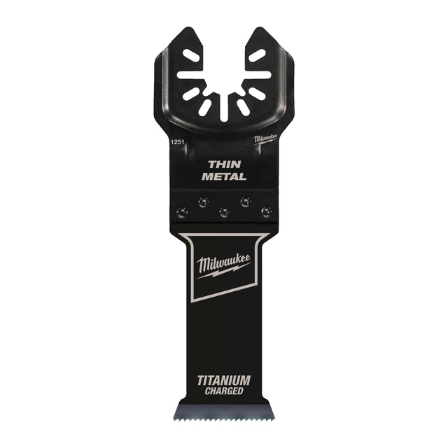Milwaukee 48851251 Pânze bi-metalice cu acoperire îmbunătățită cu titan, cu lățime de tăiere mai îngustă și corp mai lung, concepute pentru tăierea metalelor moi, șuruburilor, cuielor, pvc și gips carton.