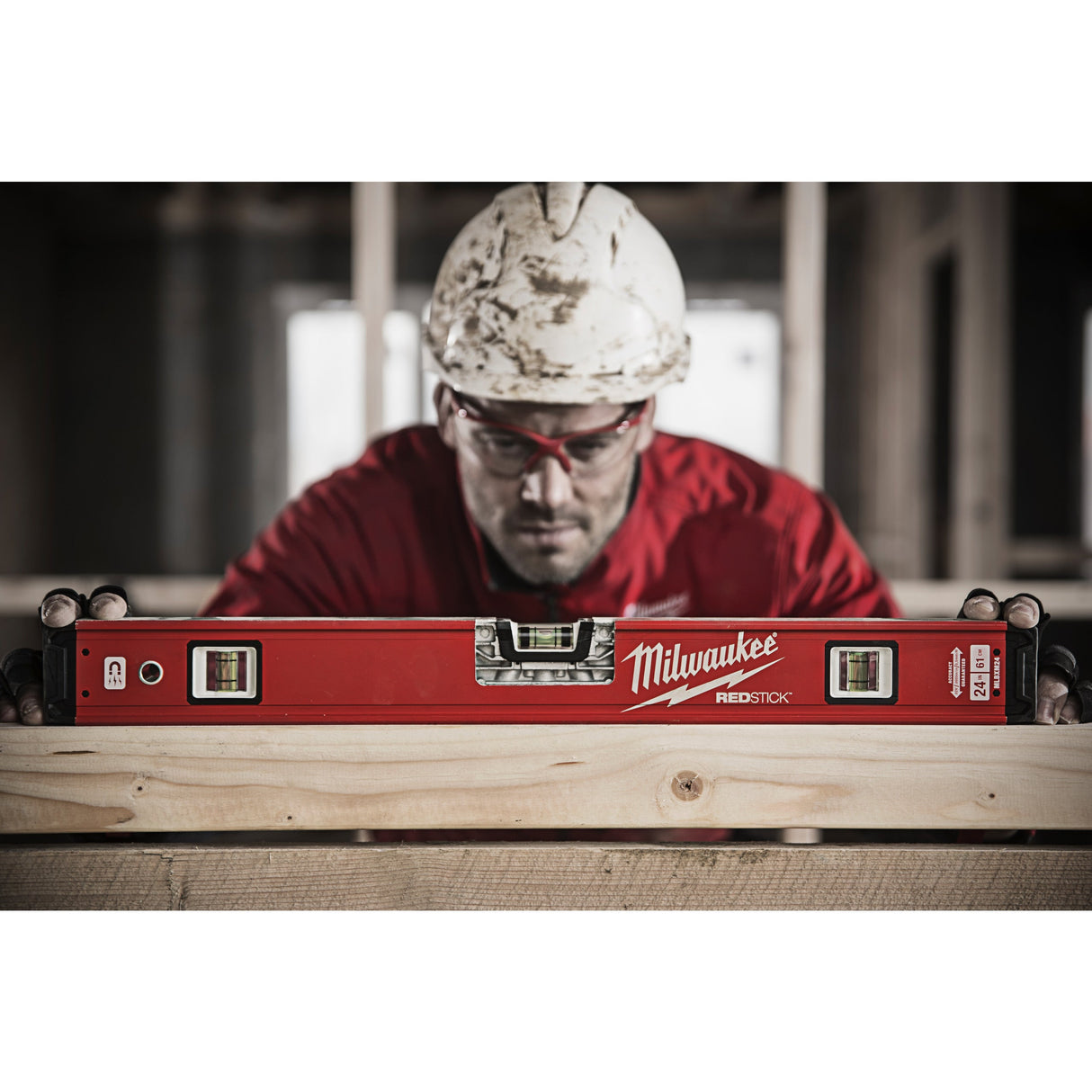 Nivele REDSTICK™ Backbone Milwaukee