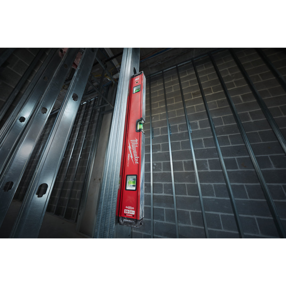 Milwaukee Nivelă cu bulă consolidată 60cm magnetică  4932459063