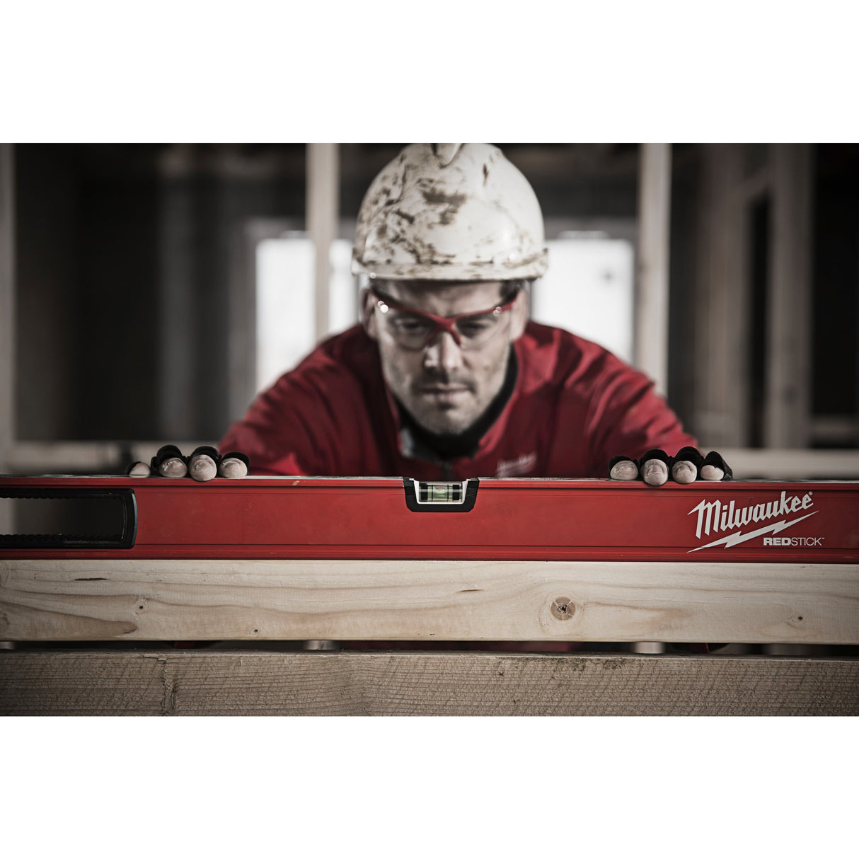 Nivele REDSTICK™ Backbone Milwaukee