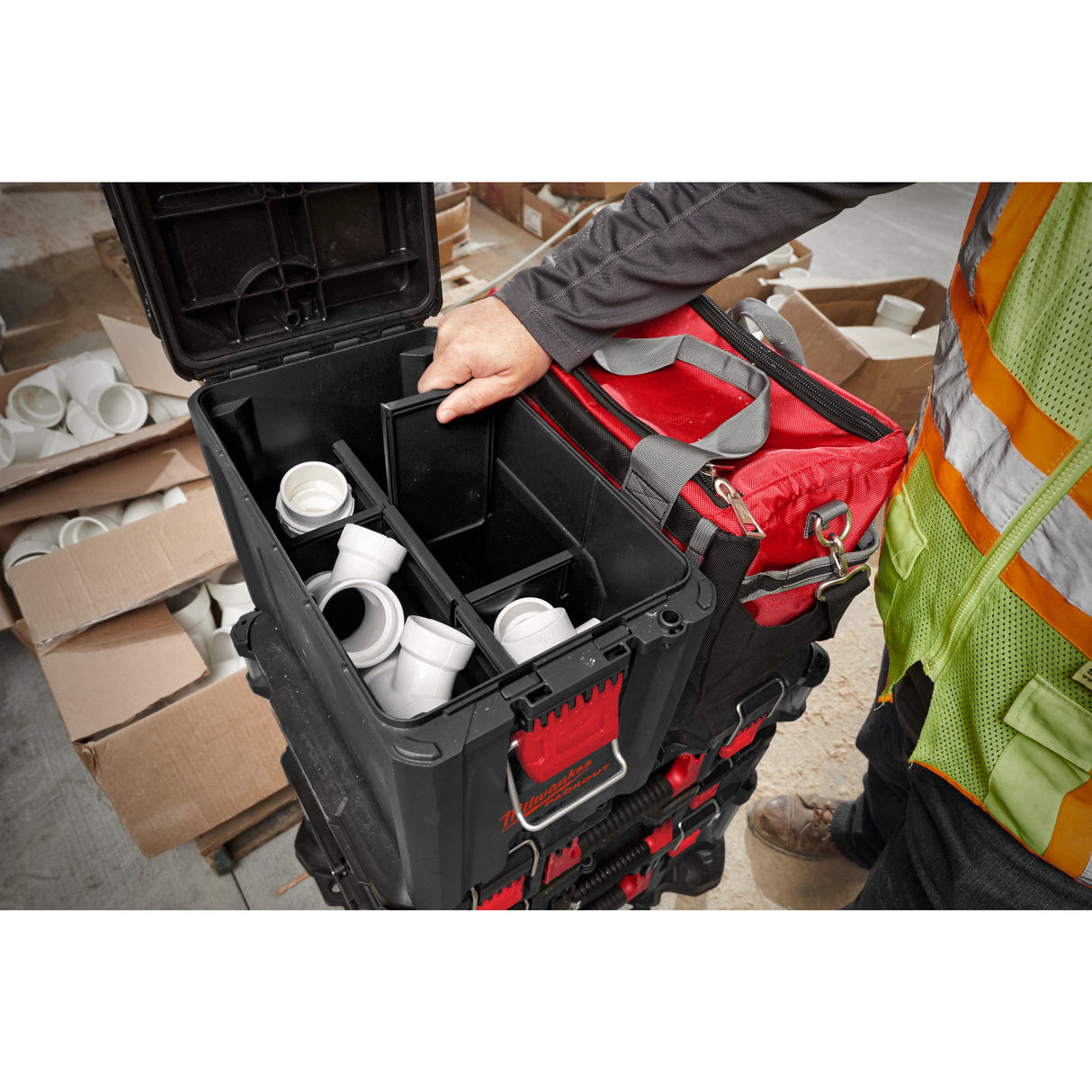 Milwaukee Cutie compactă PACKOUT™  4932471723