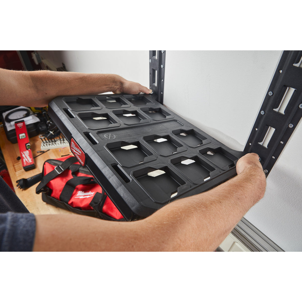 Sistem de stivuire PACKOUT™ Milwaukee