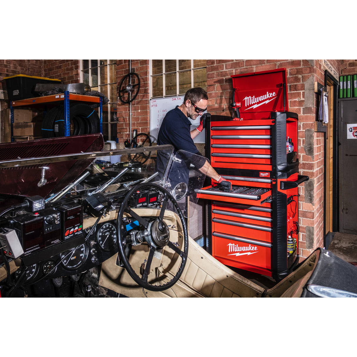 Milwaukee Dulap de scule mobil, cu 7 sertare, metalic, 78 cm 4932478849