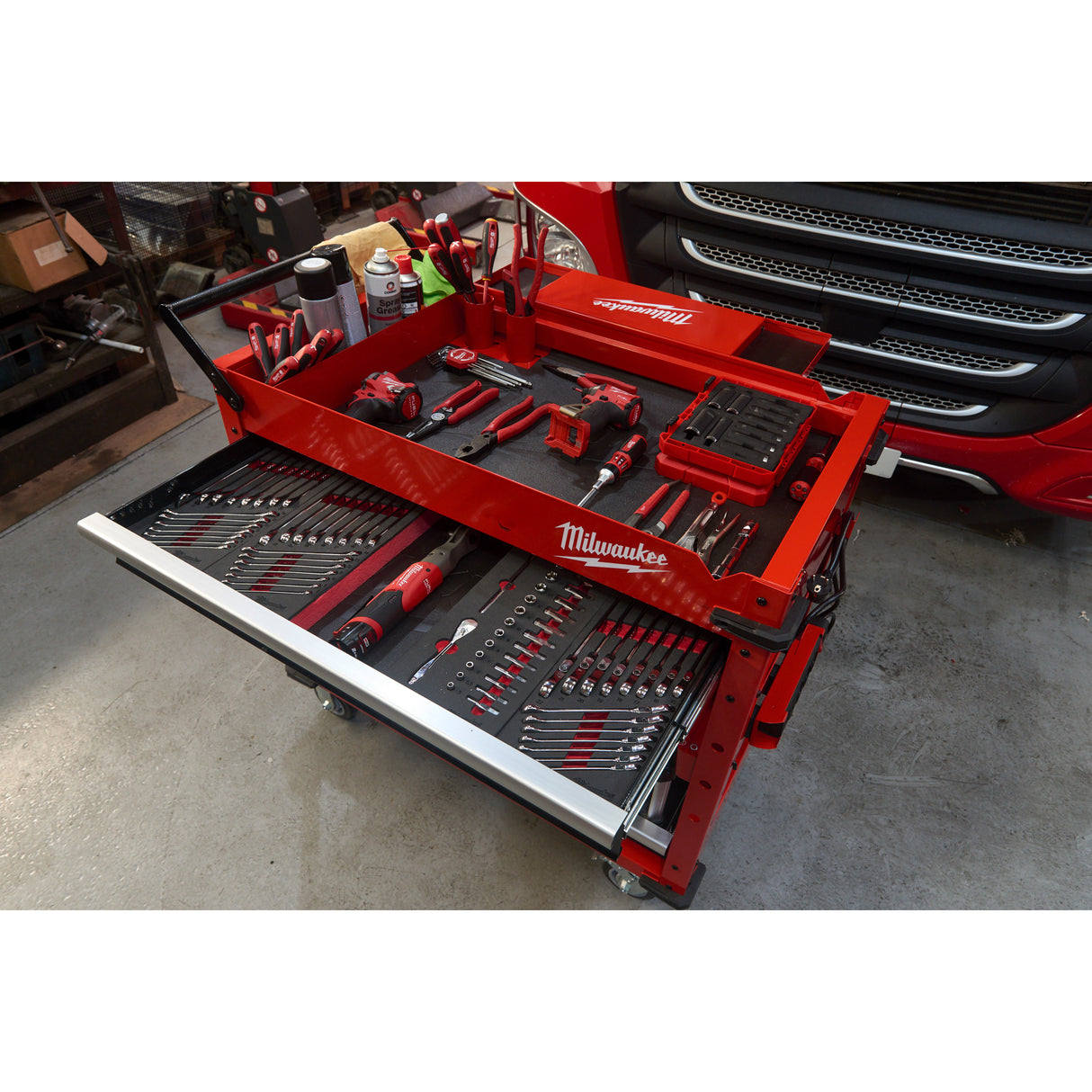 Milwaukee Cărucior mobil de scule, metalic 102 cm 4932478856
