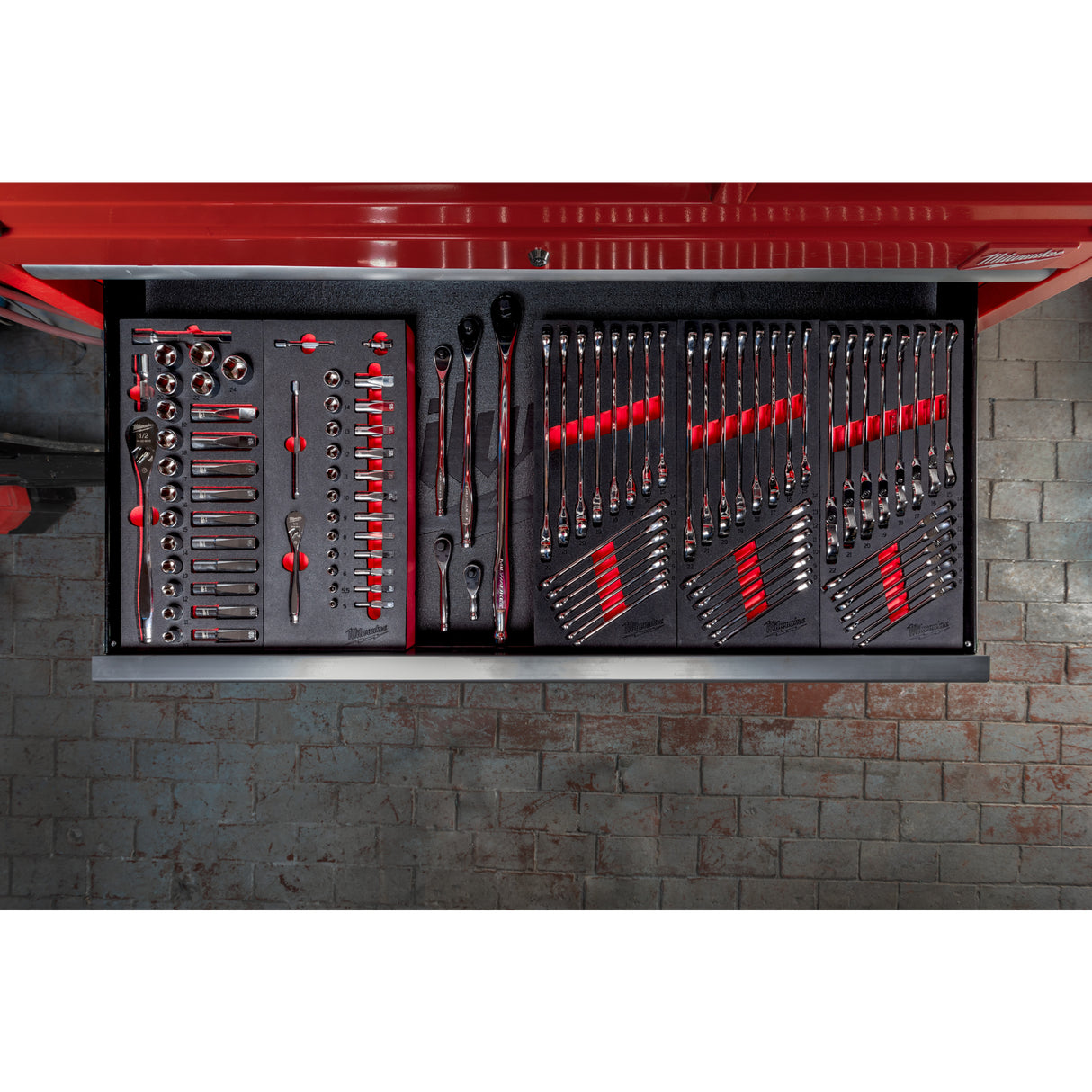 Milwaukee Set de chei combinate cu clichet max bite în inserție de spumă, 15 bucăți 4932479827