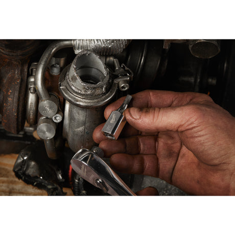 Milwaukee 4932480832 Cap cheie tubulară cu bit ⅜″ hex 5mm