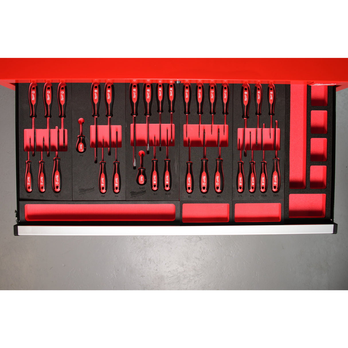 Milwaukee Inserție din spumă set 7 surubelnițe sl 4932492395