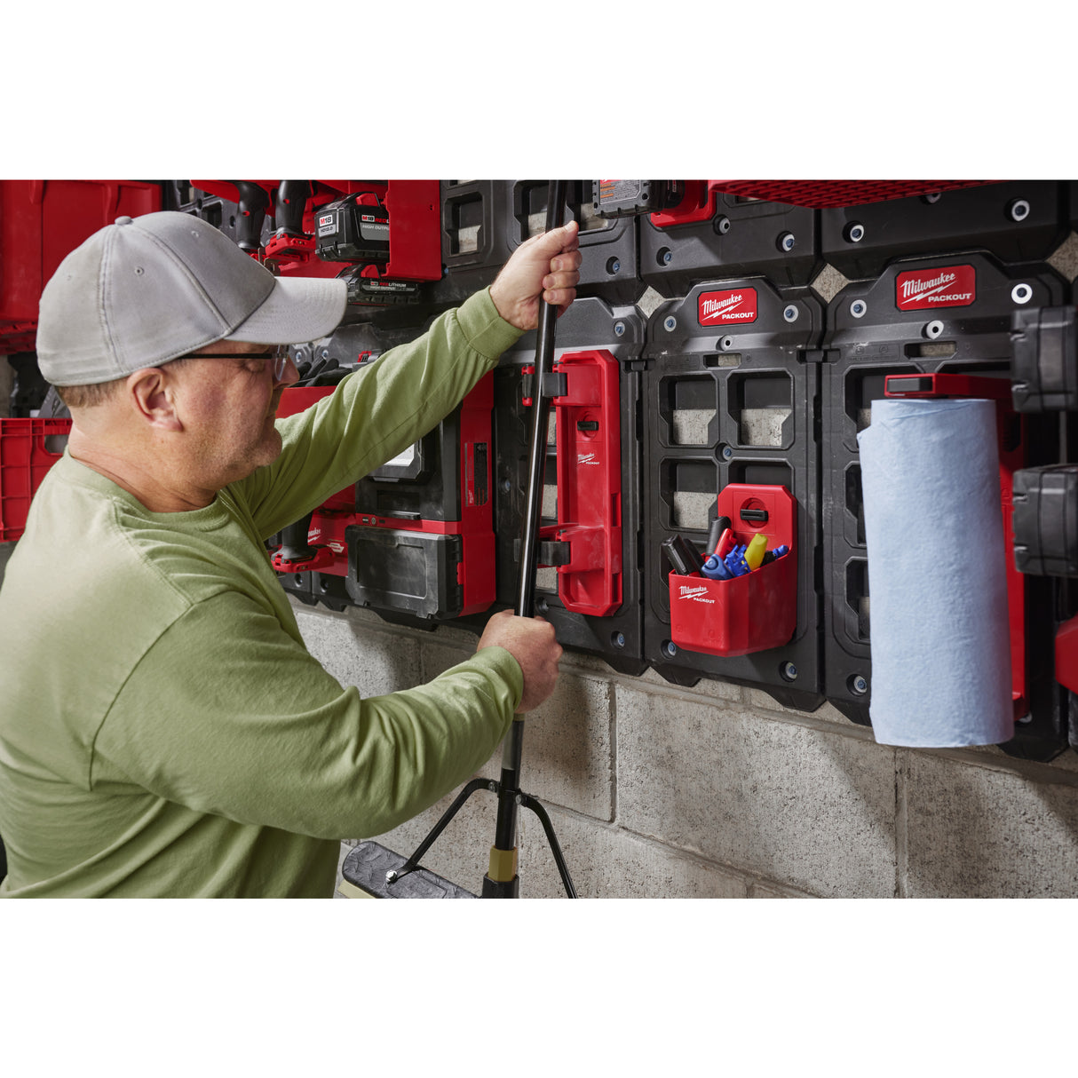 Milwaukee PACKOUT, cutie depozitare cu mâner lung 4932493382