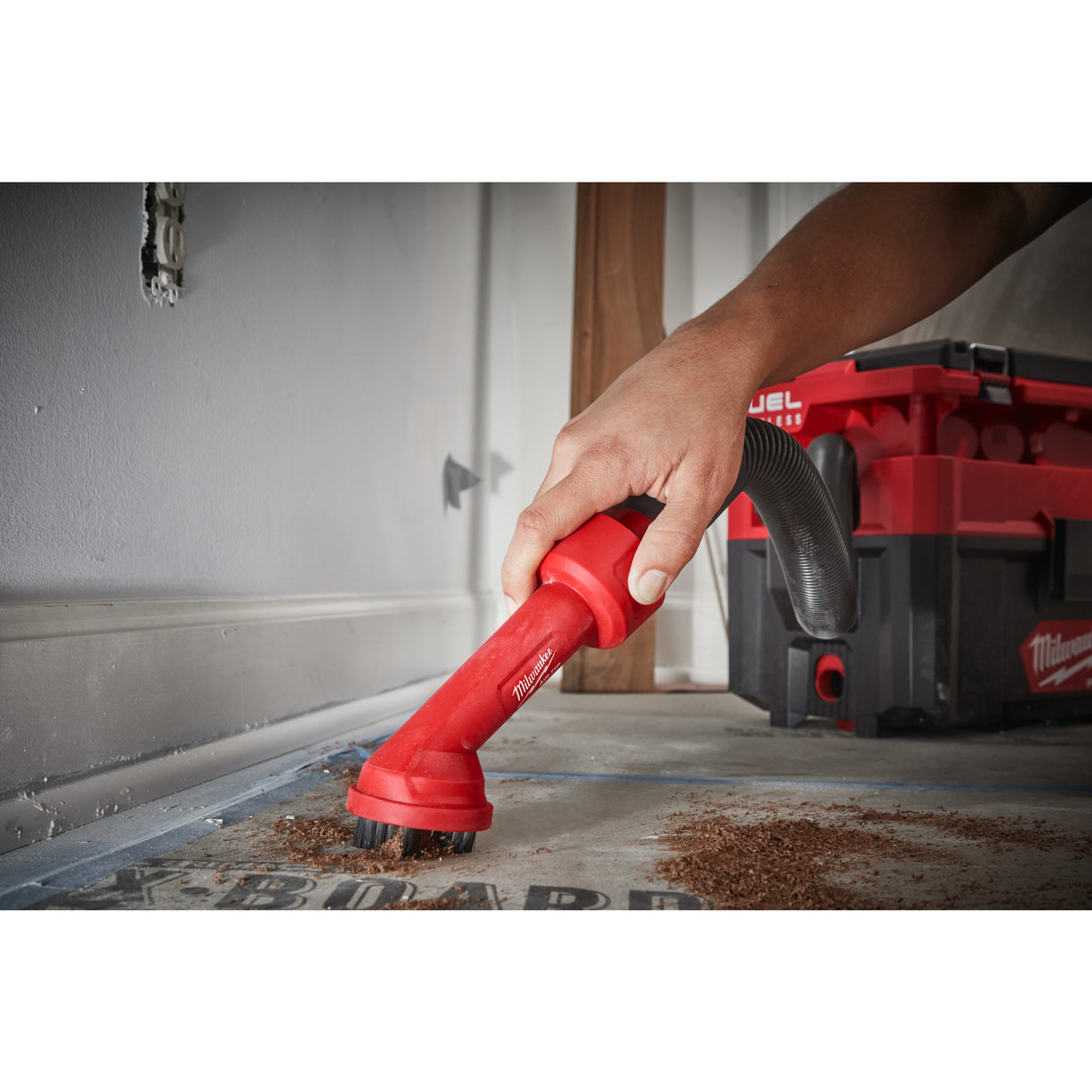 Milwaukee Air-tip™ cap de aspirare cu perie în formă de cruce 4932498014