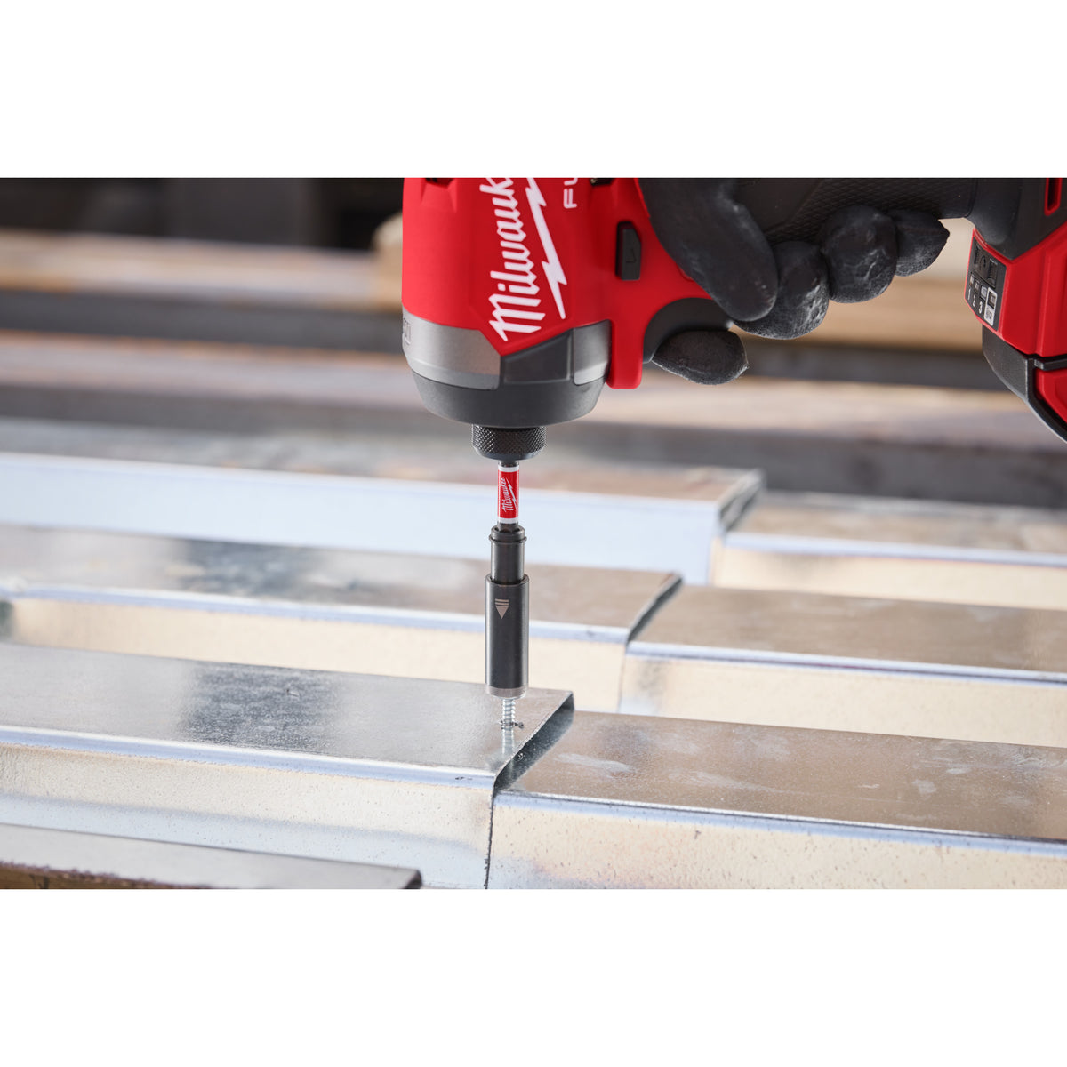 Suport magnetic pentru biți SHOCKWAVE™ IMPACT DUTY Milwaukee