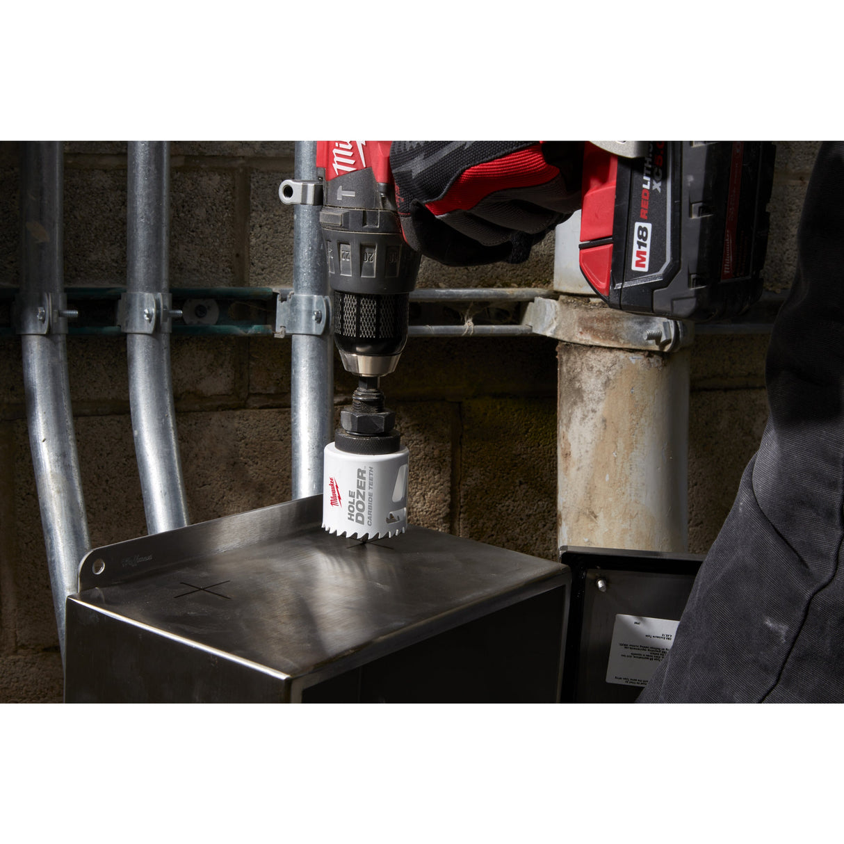 Carote HOLE DOZER™ cu dinți din carbură Milwaukee