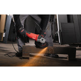 AGV 22 Polizor unghiular 230 mm 2200 W cu mâner anti-vibrații Milwaukee