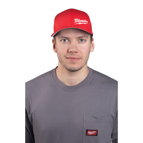 Milwaukee Șapcă roșie l/xl 4932493100