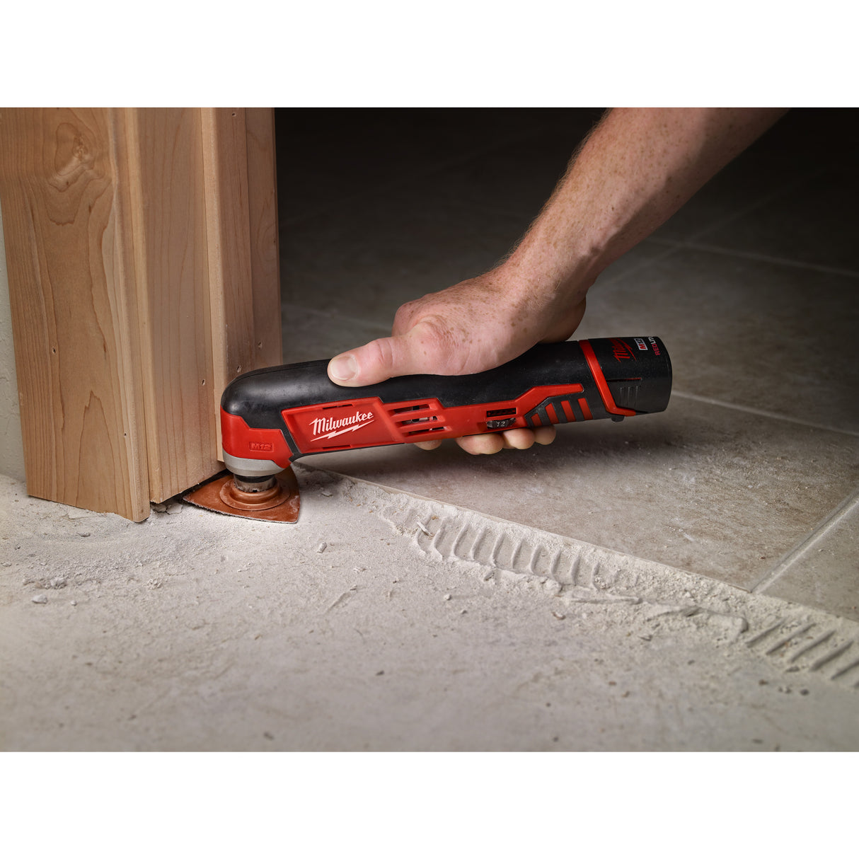 Milwaukee C12mt-0 mașină multi.   4933427180