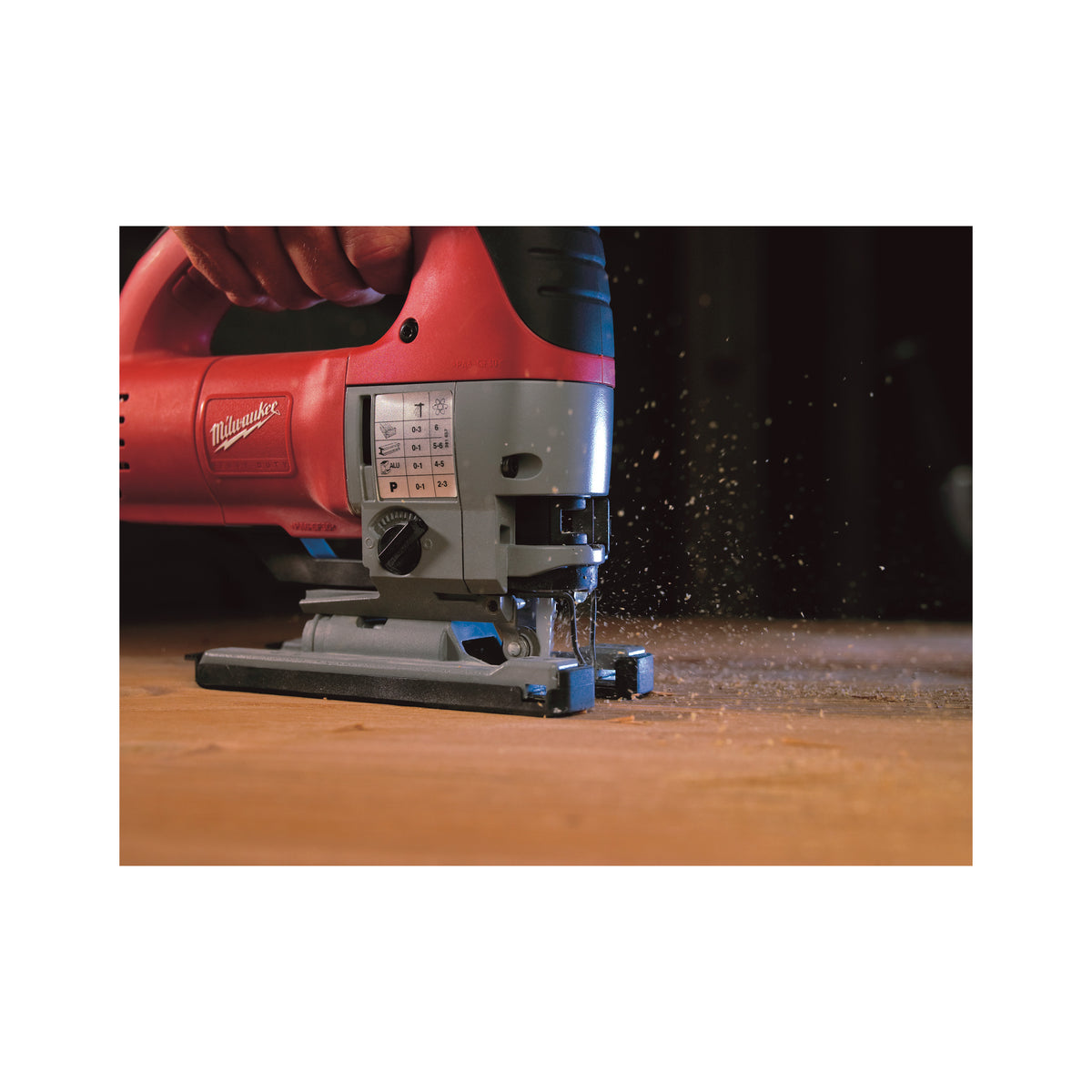 4933500568 Fierăstrău pendular Heavy Duty, cu mâner superior Milwaukee