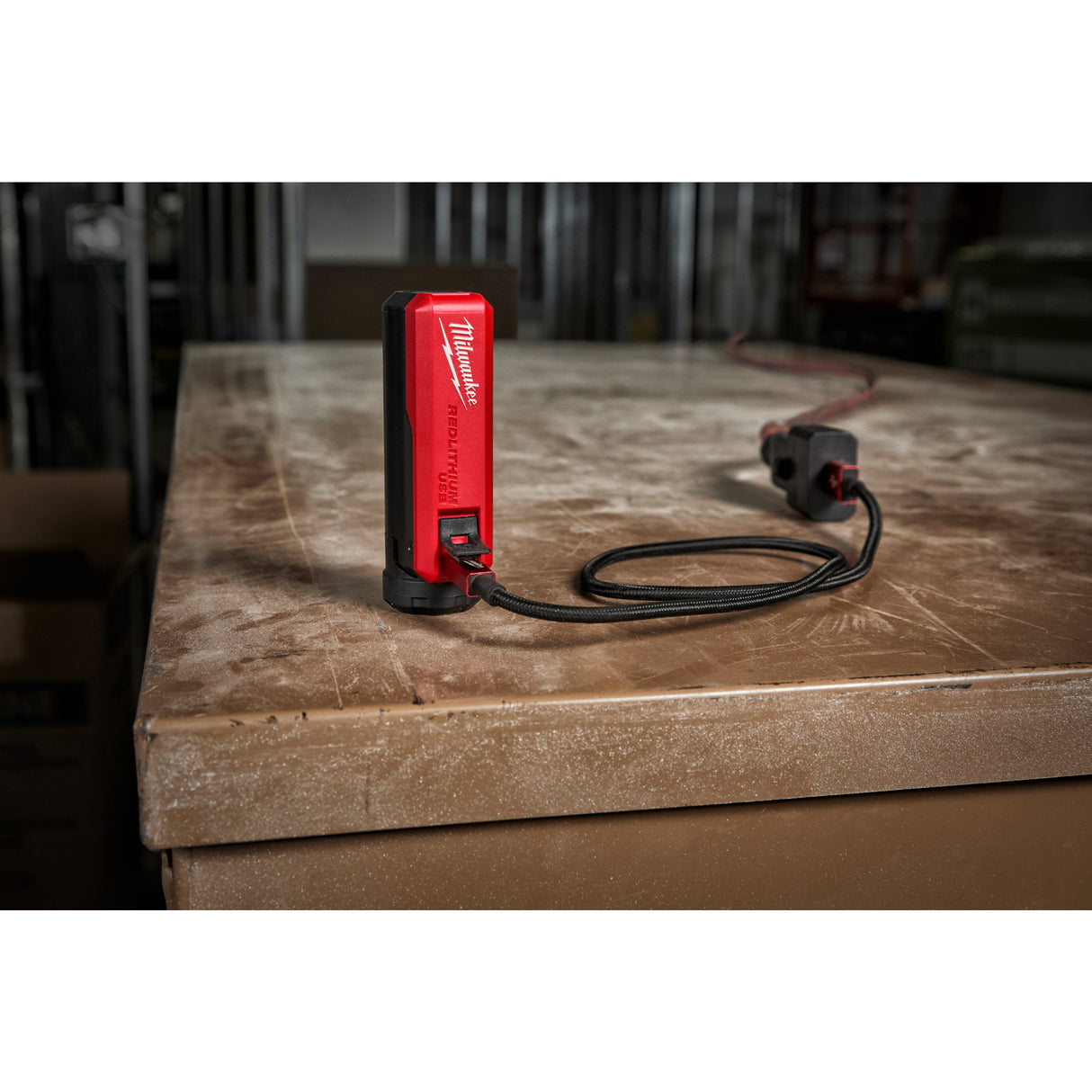 Milwaukee L4pps-301 redlithium usb starter kit 4932493335