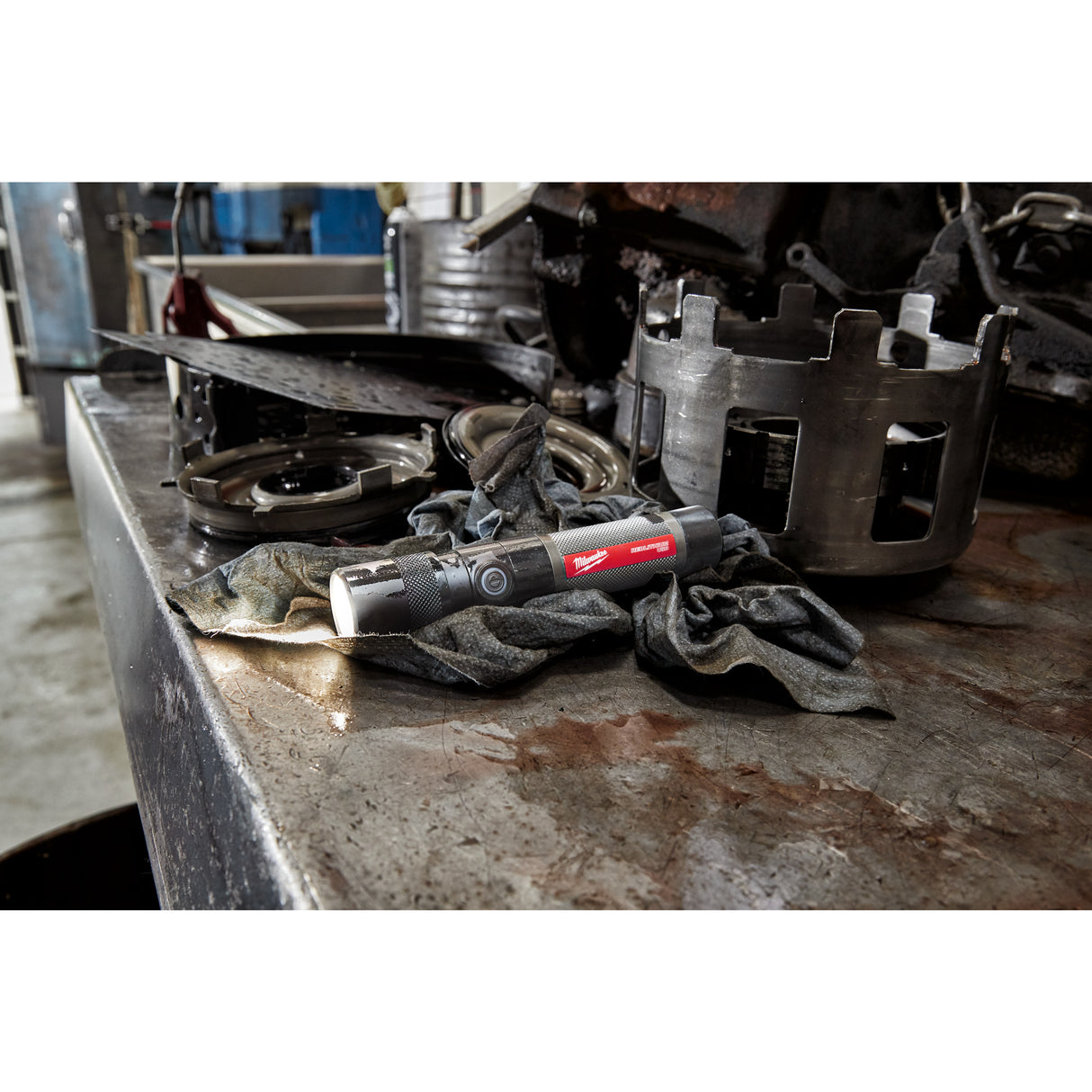 Milwaukee L4tmled-301 lampă cu acumulator   4933479769