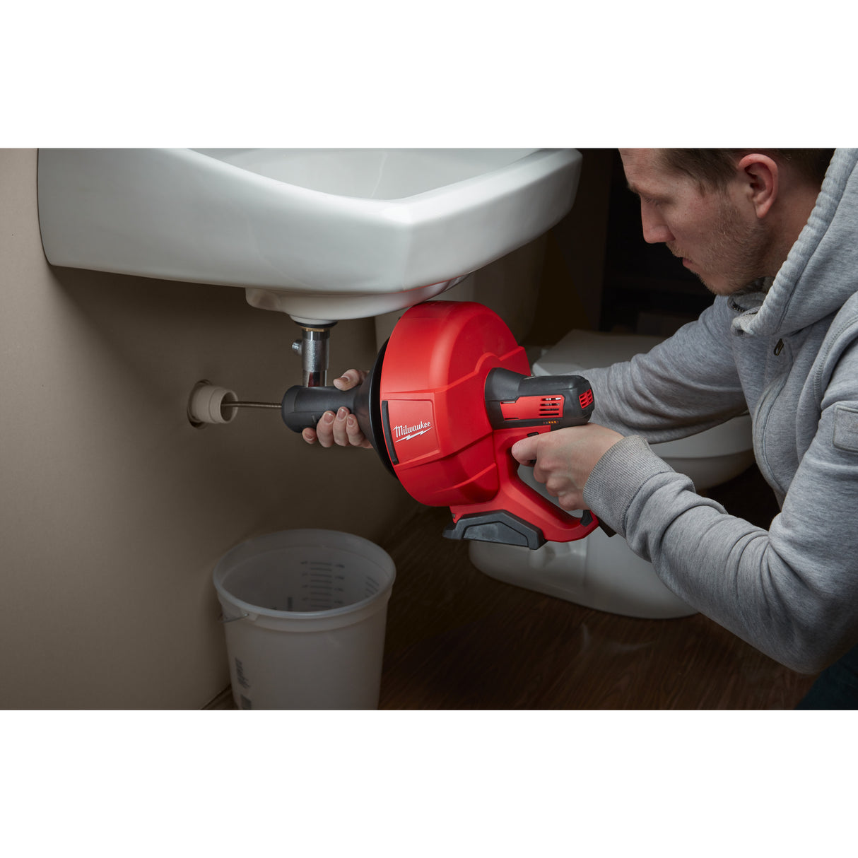 Milwaukee M12bdc8-0c curăț. scurgere   4933451632