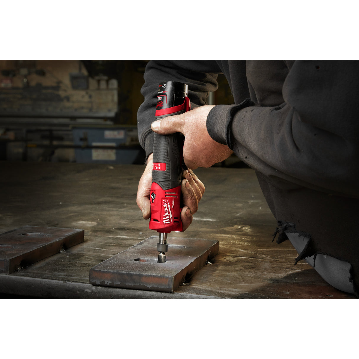 Milwaukee M12fdgs-422b polizor drept-kit   4933471436