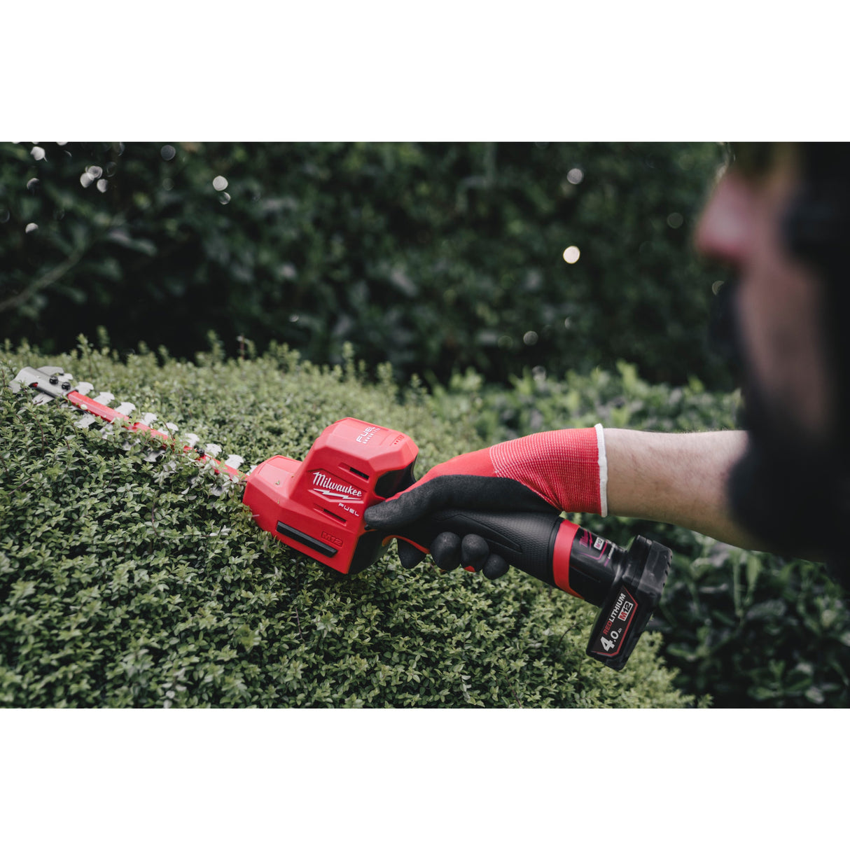 M12 FHT20 Trimmer pentru gard viu 20 cm M12 FUEL™ Milwaukee