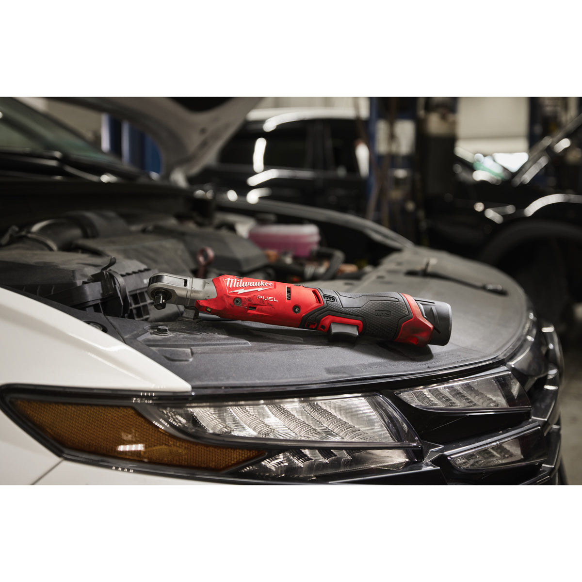 M12FIR38G2 Antrenor cu clichet M12 FUEL™ ⅜″ Milwaukee