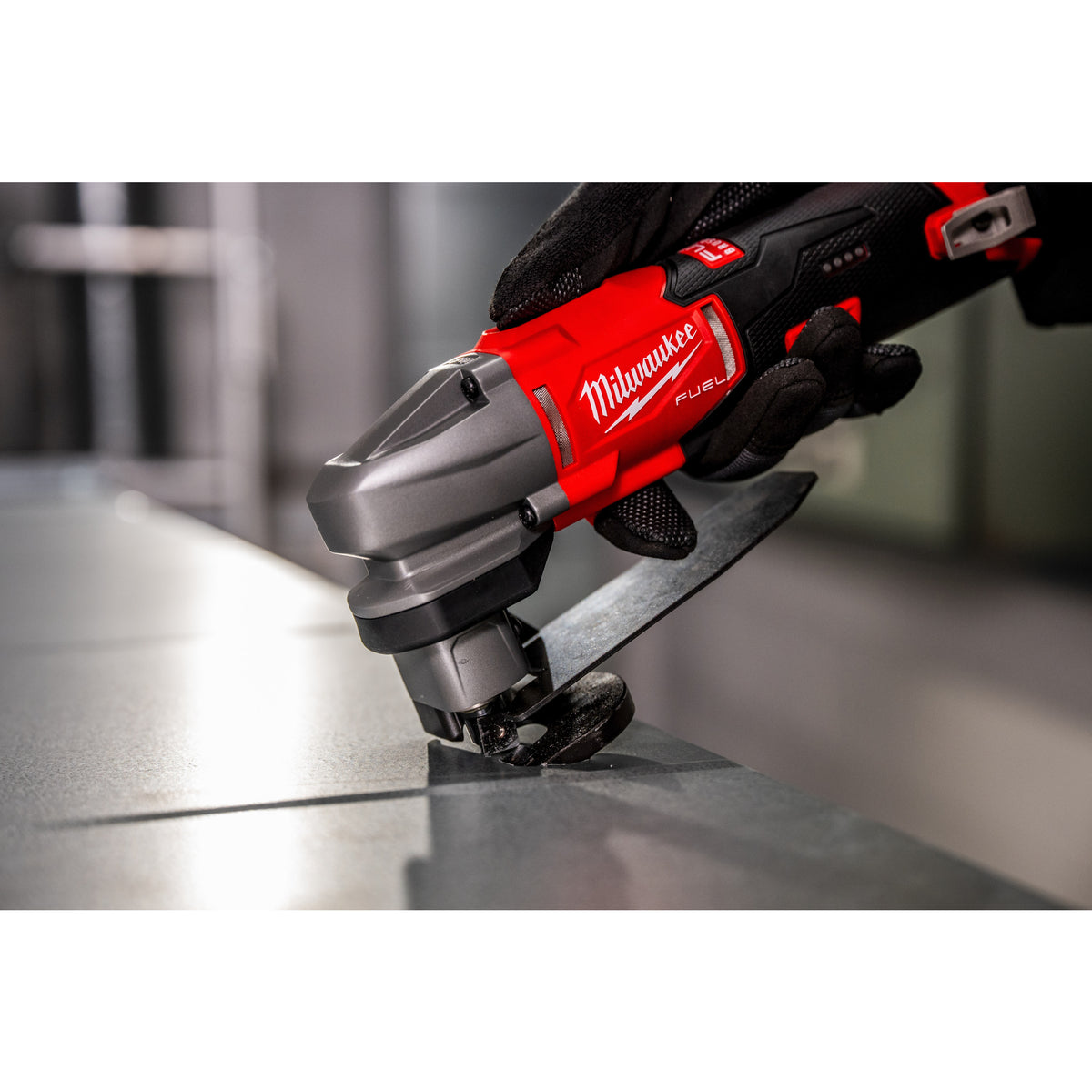 M12FMS16 Foarfecă pentru tăieri curbe M12 FUEL™ Milwaukee