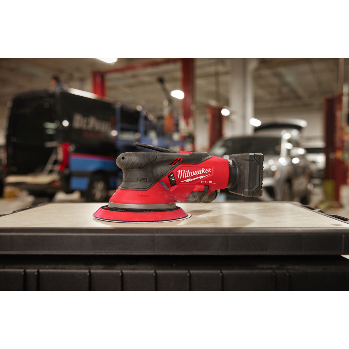 Milwaukee M12FROS2.5-502X Șlefuitor orbital M12 FUEL™ 150 mm cu orbită de 2.5 mm﻿ 4933493648