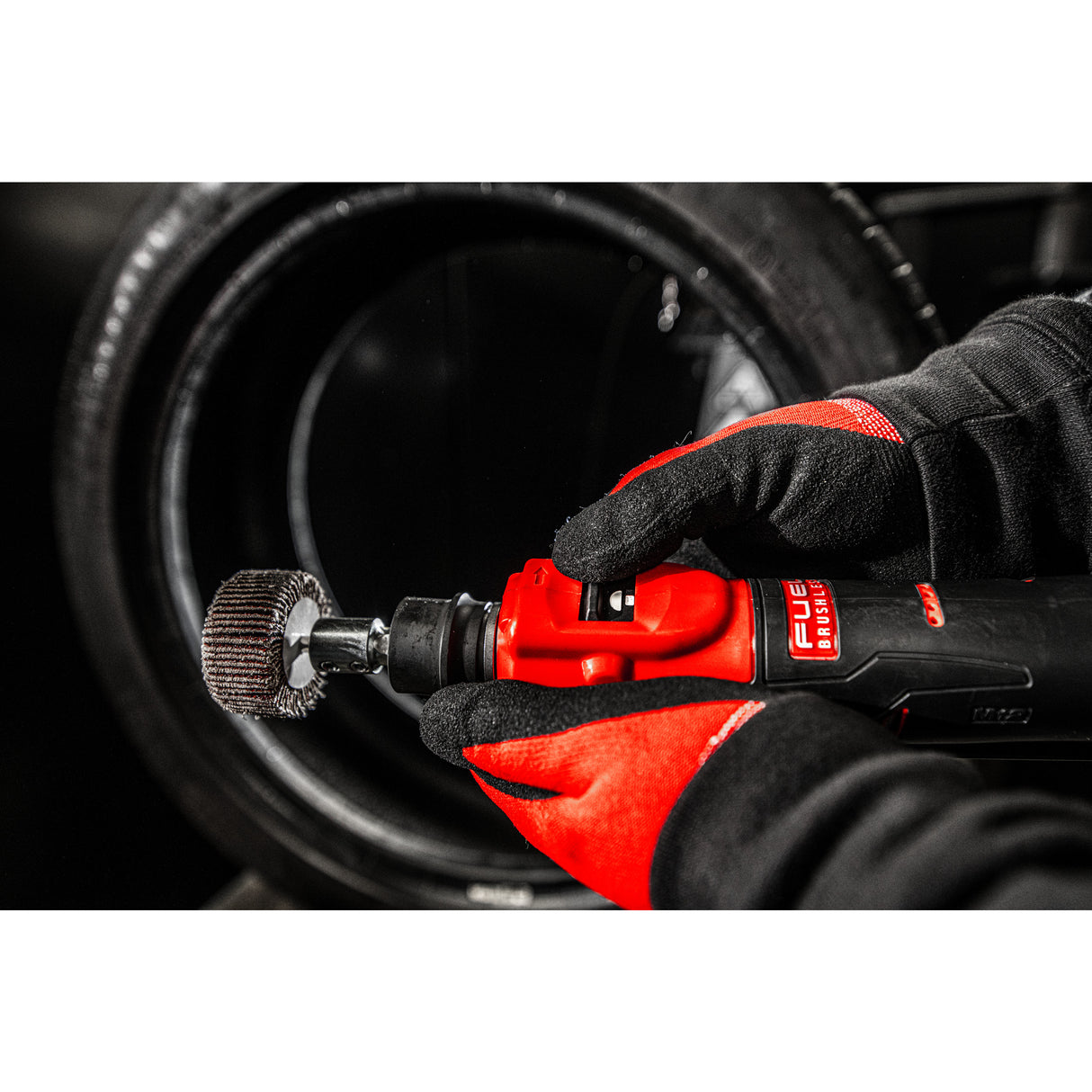 Milwaukee M12ftb-0 polizor anvelope   4933472215