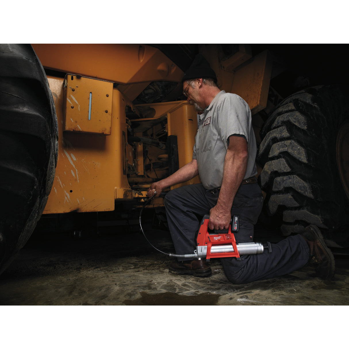 Milwaukee M12gg-0 pistol aplicare adez.   4933440435