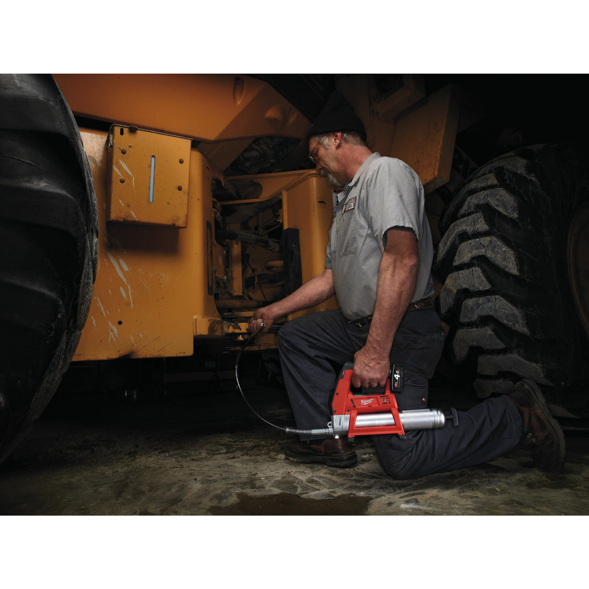 Milwaukee M12gg-401b pistol aplicareadez.   4933441675
