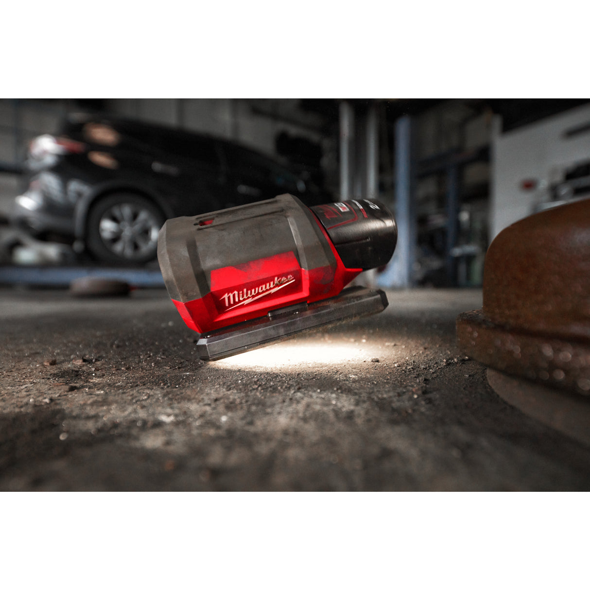 Milwaukee M12pal-0 proiector pivotant   4933478226