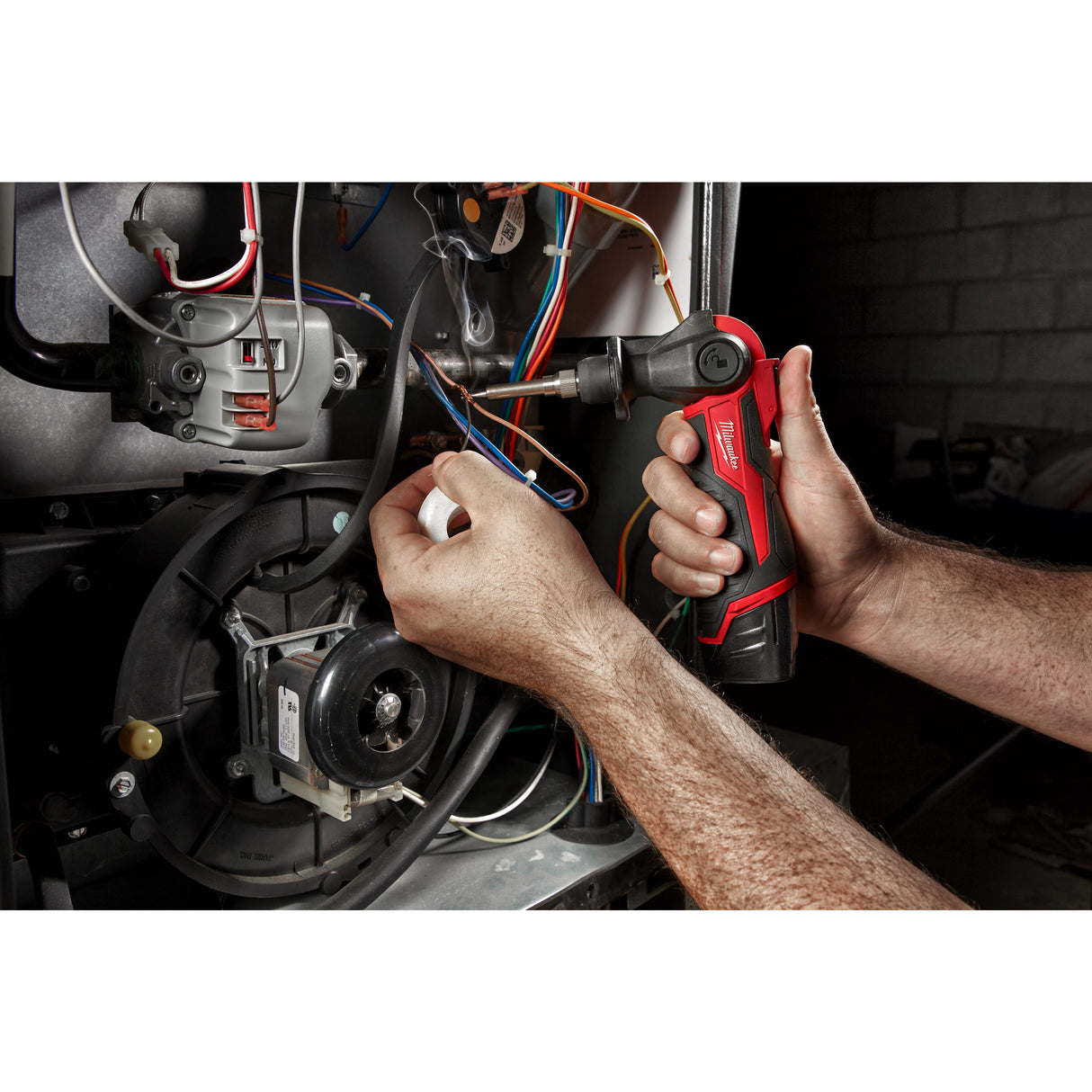 Milwaukee M12si-201c suflantă aer cald   4933459761