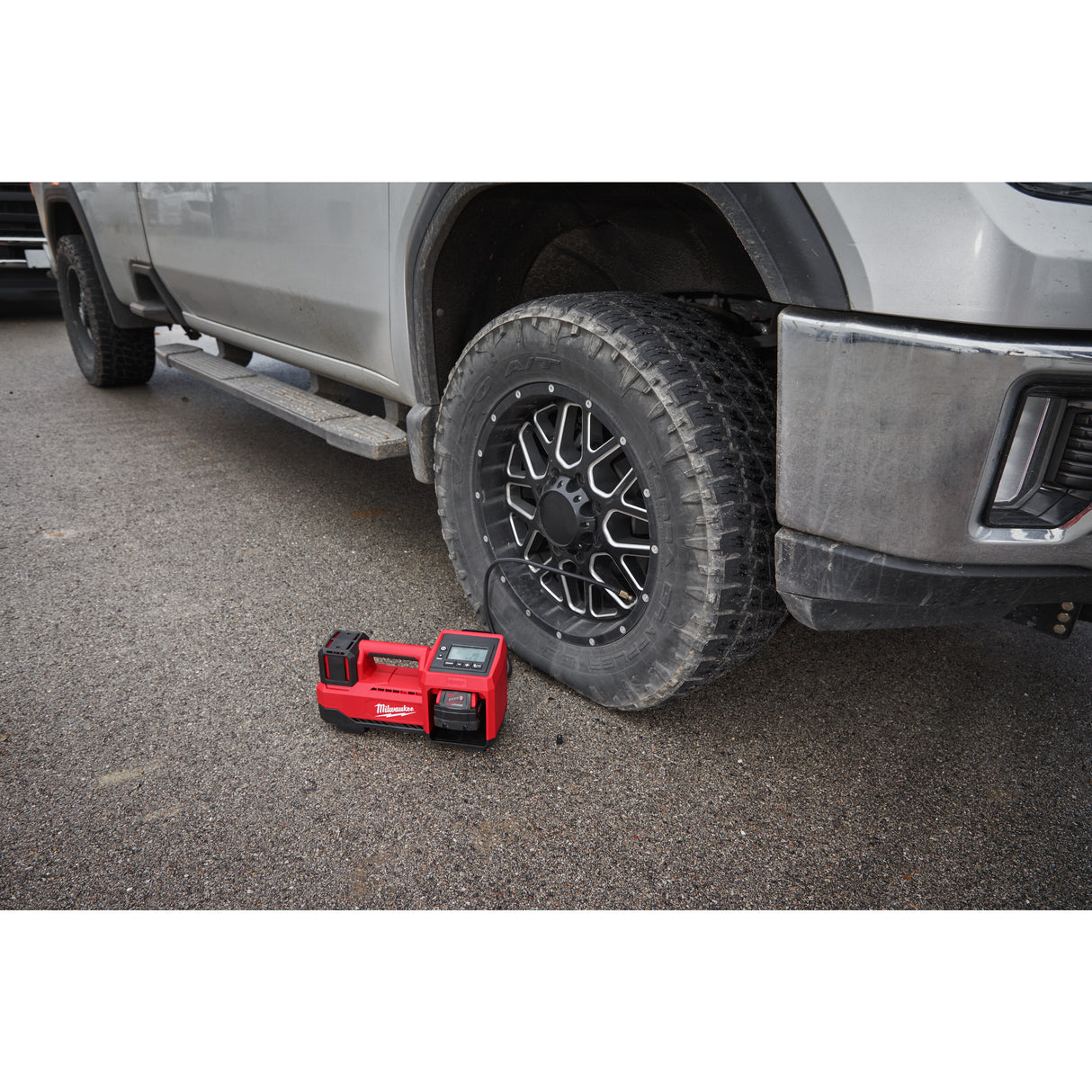 Milwaukee M18bi-0 M18 compresor   4933478706