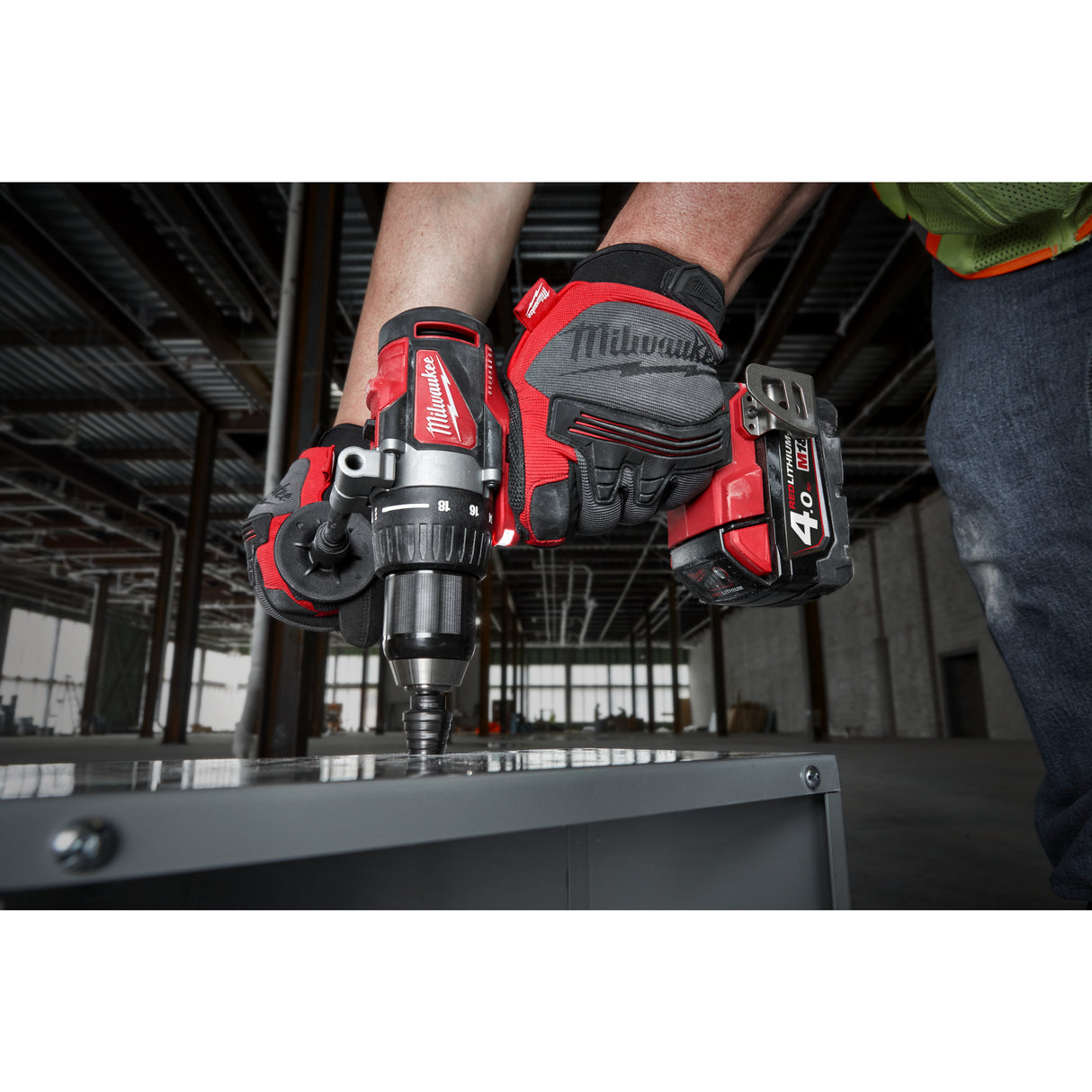 Milwaukee M18bldd2-402x mașină de găurit și înșurubat cu acumulator 4933464559
