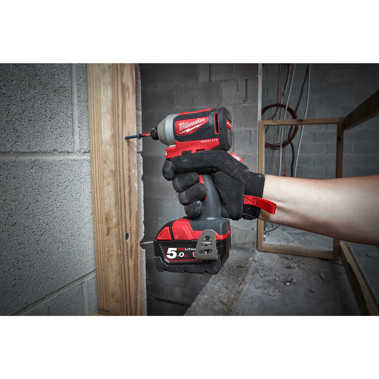 Milwaukee M18blid2-502x cheie impact cu acumulator 4933464520