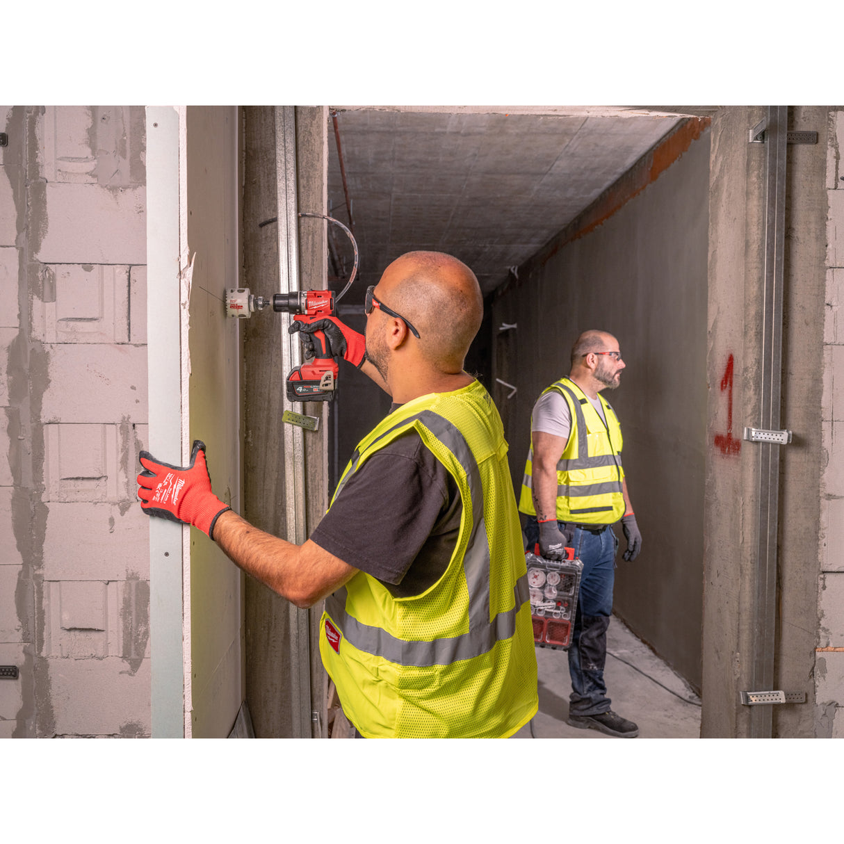Milwaukee M18 blpdrc-402c eu mașină de găurit compactă, cu percuție și motor fără perii M18™﻿ 4933492824