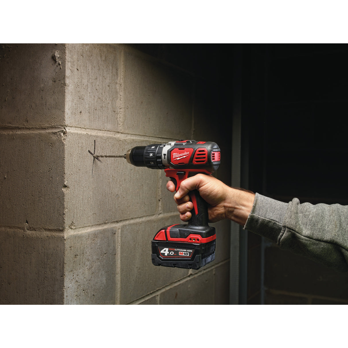Milwaukee M18bpd-403c mașină de găurit și înșurubat cu acumulator 4933448360