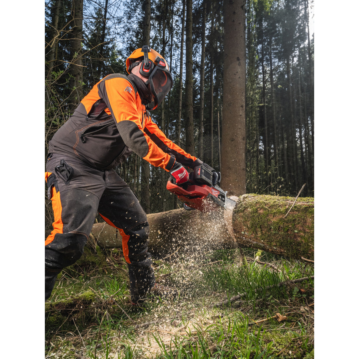 Milwaukee 4933480121 Fierăstrău cu lanț cu 2 acumulatori M18F2CHS50-802 FUEL™ 50 cm