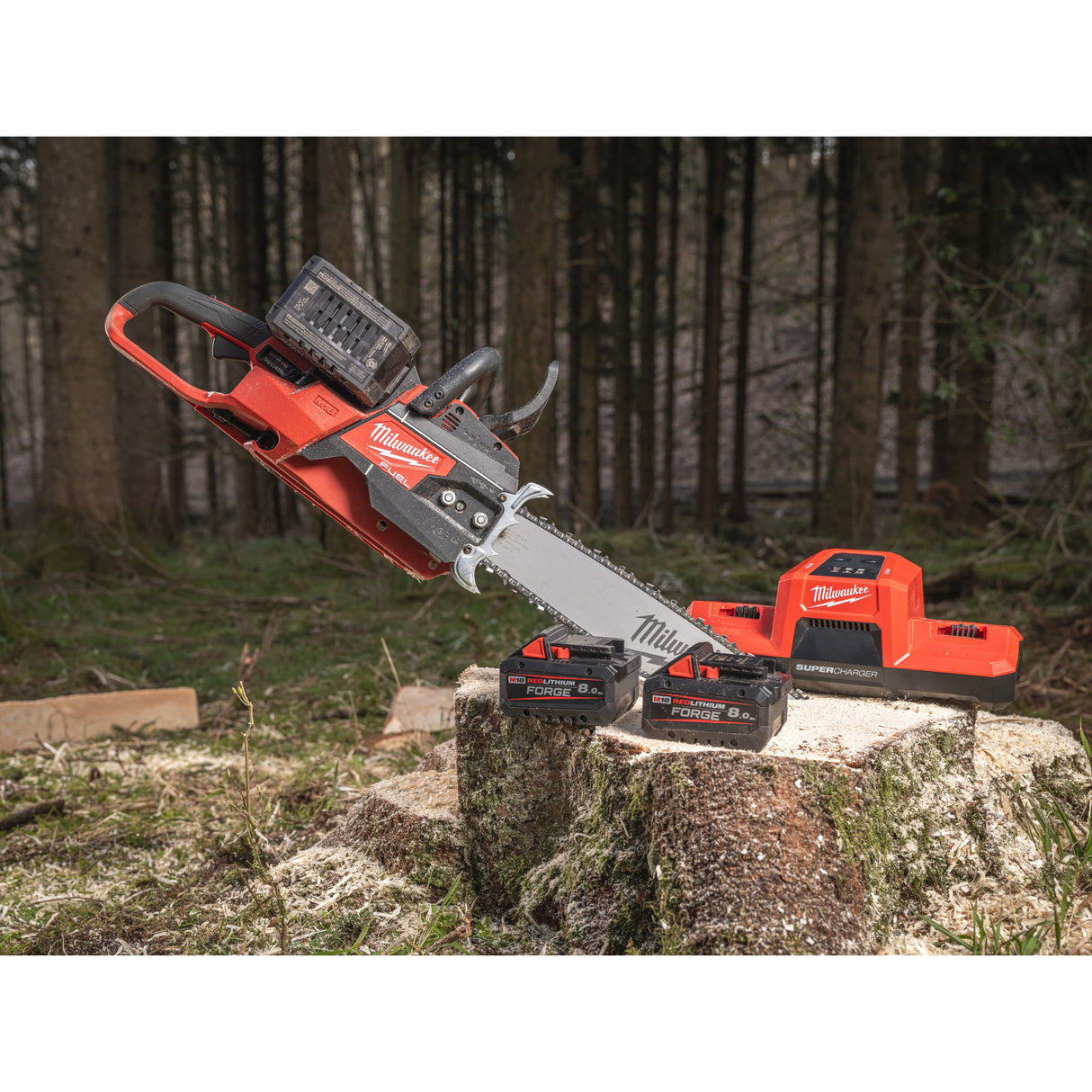 Milwaukee 4933480121 Fierăstrău cu lanț cu 2 acumulatori M18F2CHS50-802 FUEL™ 50 cm