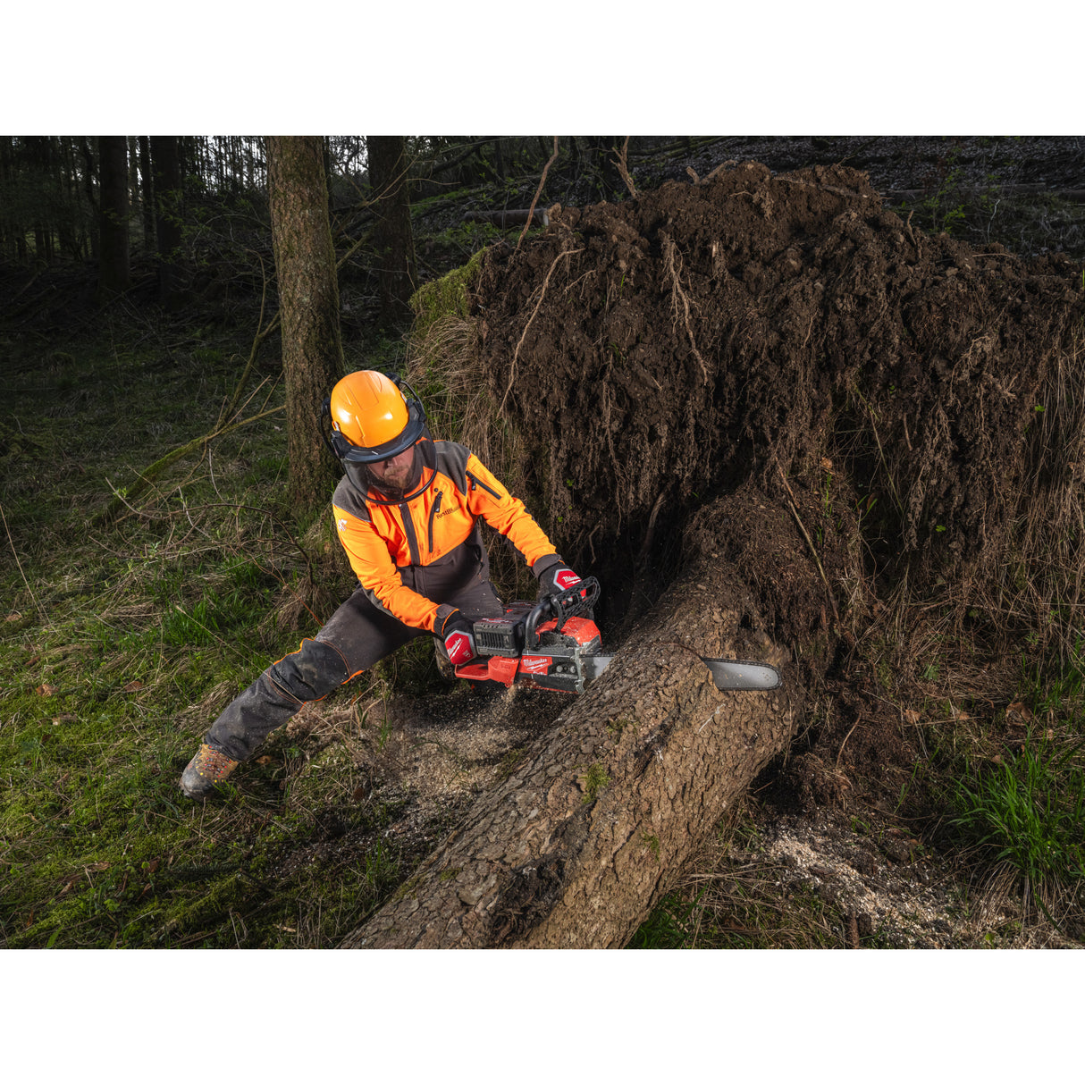 Milwaukee 4933480121 Fierăstrău cu lanț cu 2 acumulatori M18F2CHS50-802 FUEL™ 50 cm