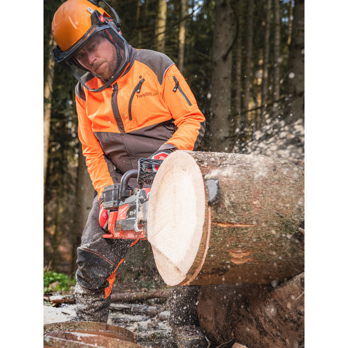 Milwaukee 4933480121 Fierăstrău cu lanț cu 2 acumulatori M18F2CHS50-802 FUEL™ 50 cm