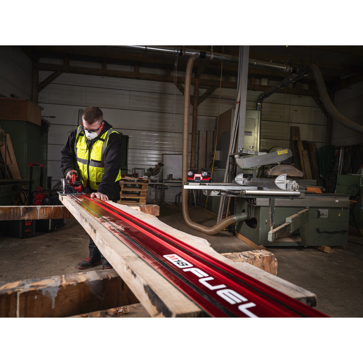 M18 FCS66GR3 Fierăstrău circular M18 FUEL™ compatibil cu șina de ghidare Milwaukee