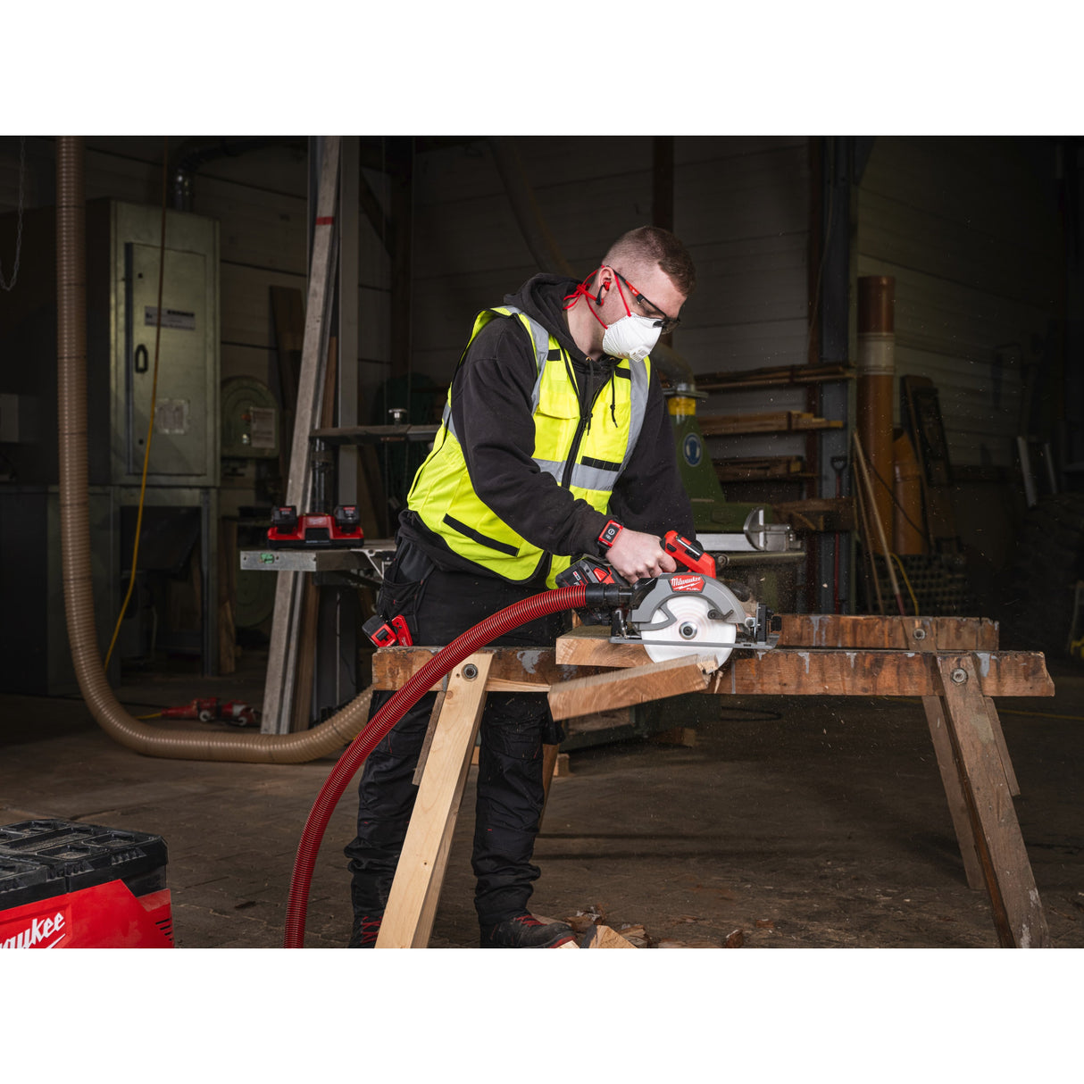 M18 FCS66GR3 Fierăstrău circular M18 FUEL™ compatibil cu șina de ghidare Milwaukee