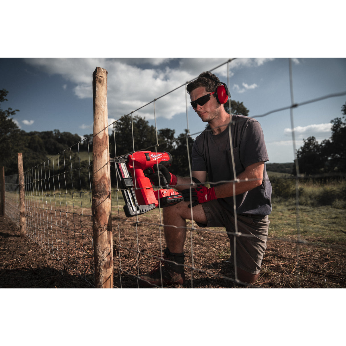 Milwaukee M18ffus-302c pistol capse gard   4933479832