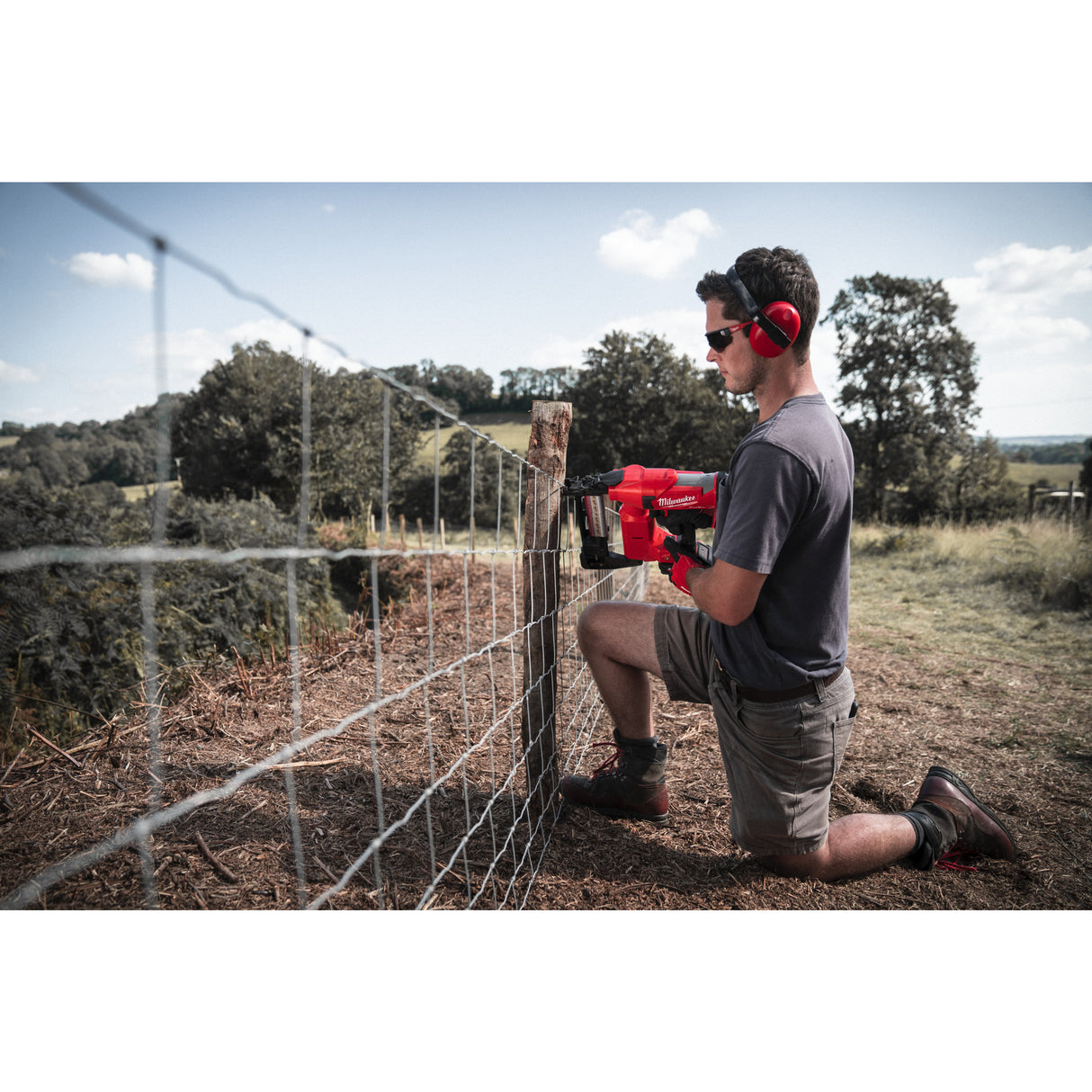 Milwaukee M18ffus-302c pistol capse gard   4933479832