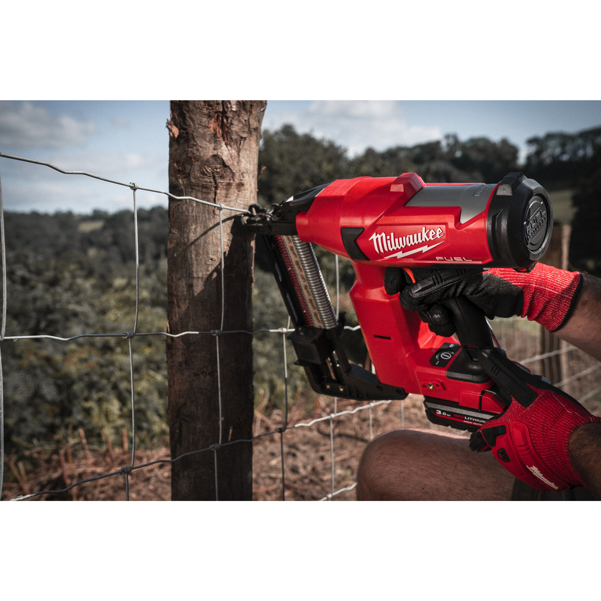 Milwaukee M18ffus-302c pistol capse gard   4933479832