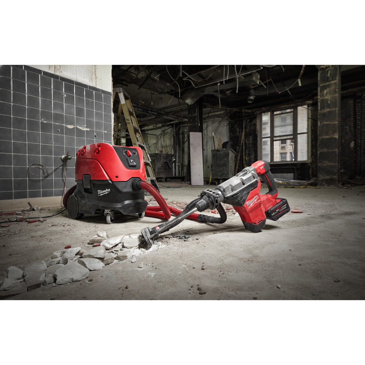 M18 FHM Ciocan rotopercutor SDS-Max, clasa 8 kg M18 FUEL™ ONE-KEY™ Milwaukee