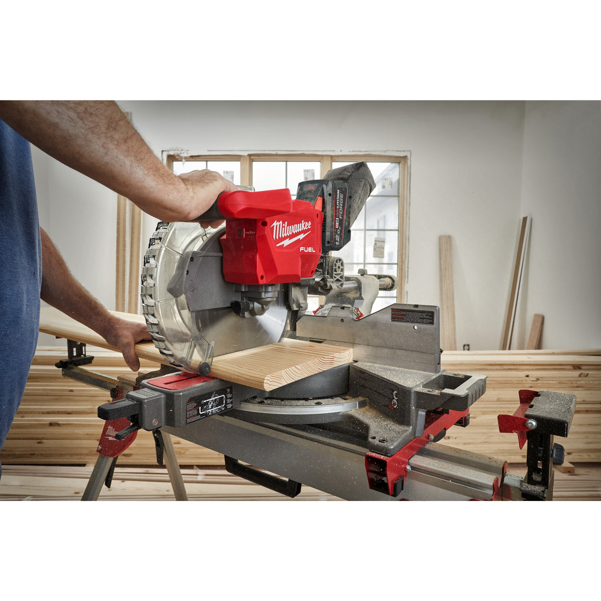 Fierăstrău circular staționar 305 mm M18™ ONE-KEY™ Milwaukee