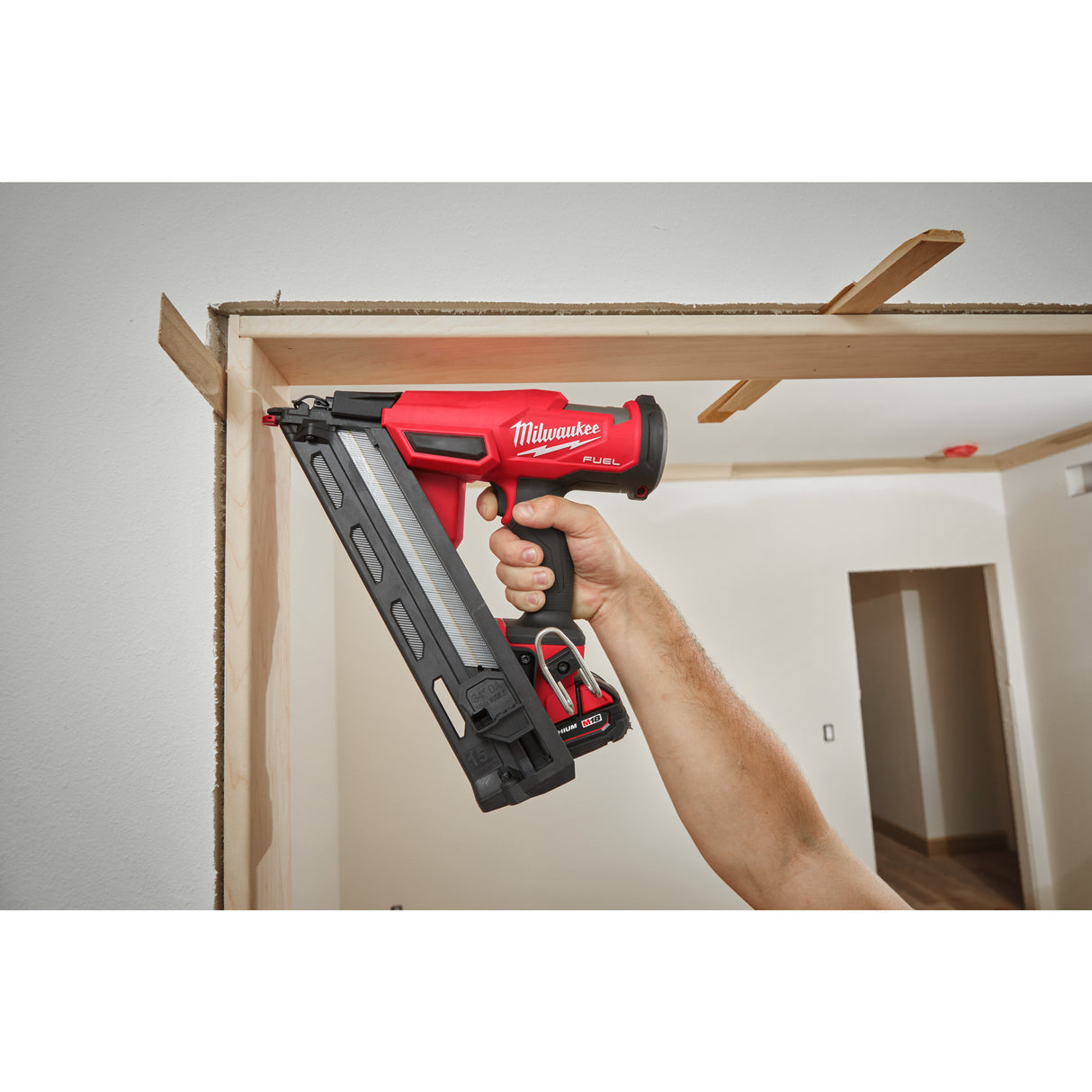 Milwaukee M18fn15ga-0x mini-pistol cuie cu acumulator 4933478091
