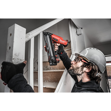 Milwaukee M18fn15ga-0x mini-pistol cuie cu acumulator 4933478091